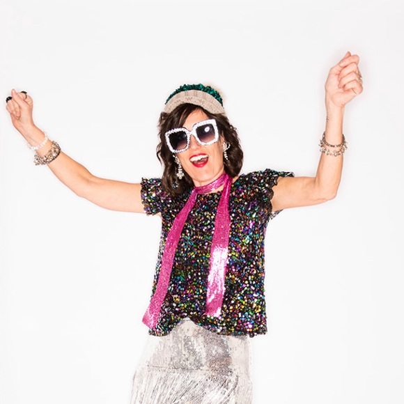 Meet your Posher, Caitlin - Picture 1 of 1